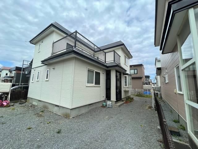 4LDK Detached House in Hokuto City, Hokkaido - 106.82m2 - Thumbnail 3
