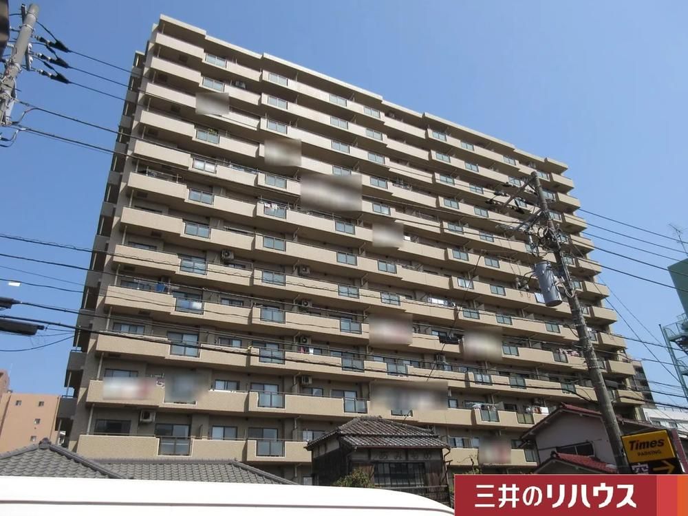 2LDK Apartment for Sale in Funabashi, Chiba - 56.04m2 - Thumbnail 3