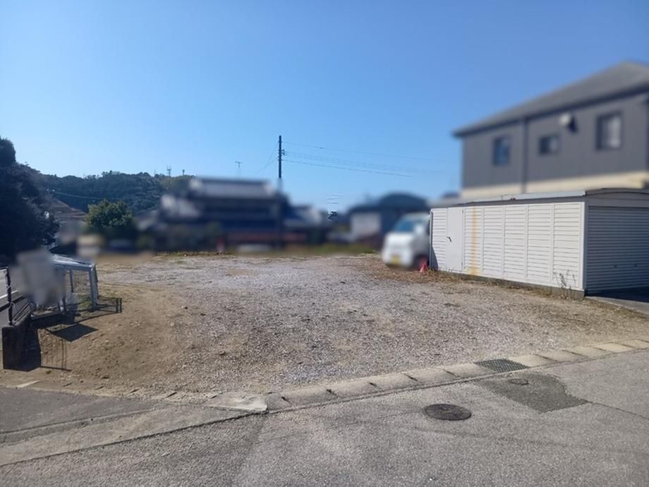 Land for Sale in Nankoku City, Kochi - 251m² Corner Lot - Thumbnail 4
