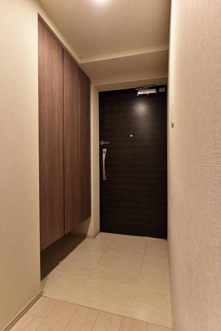 Spacious 2LDK Apartment with Garden in Tsunashima, Yokohama - Thumbnail 4