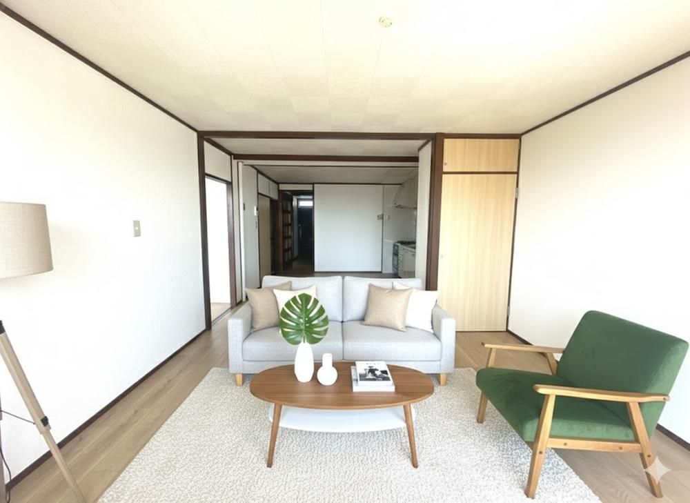 South-Facing 3LDK Apartment in Ebina, Kanagawa - 76.32 sqm - Thumbnail 4