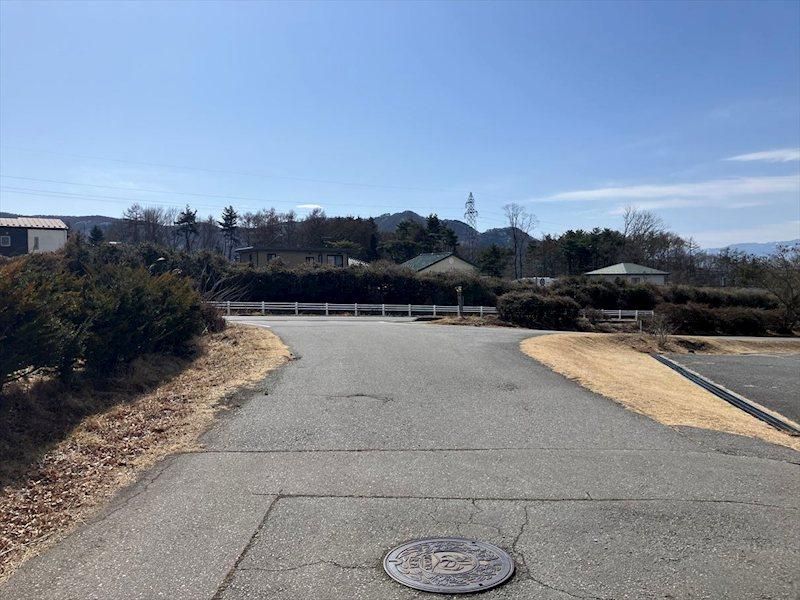 423m2 Land for Sale in Miyota, Nagano - 15.24M Yen - Thumbnail 2