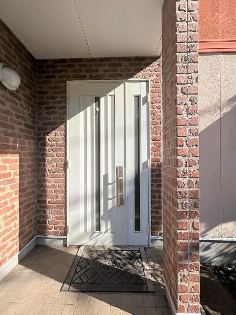 4LDK Detached House in Hachioji, Tokyo with Garden & EV Charging - Thumbnail 3