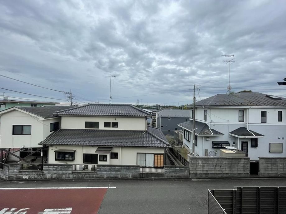 Detached House for Sale in Akiruno City, Tokyo - 3LDK - Thumbnail 2
