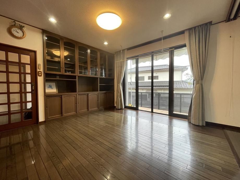 Detached House for Sale in Akiruno City, Tokyo - 3LDK - Thumbnail 3