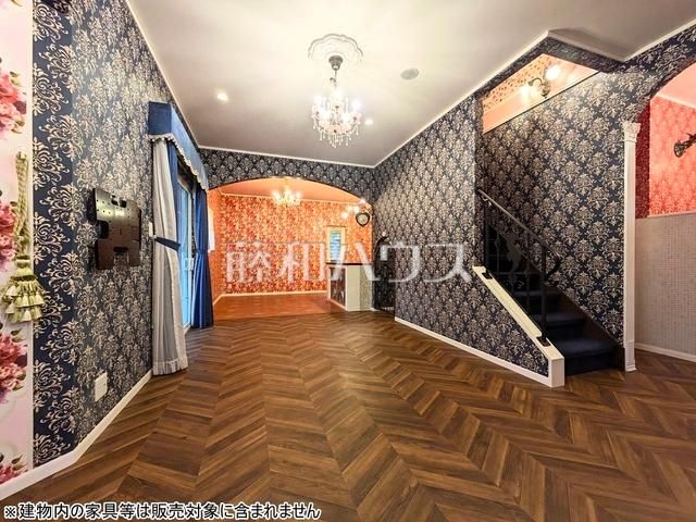 4LDK House for Sale in Fuchu, Tokyo - 113.57 sqm - Thumbnail 3