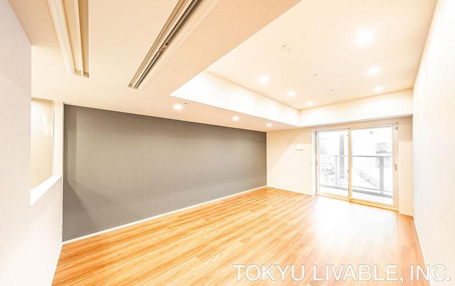 3LDK Apartment in Minato Mirai, Yokohama - 70.88m2 - Thumbnail 2