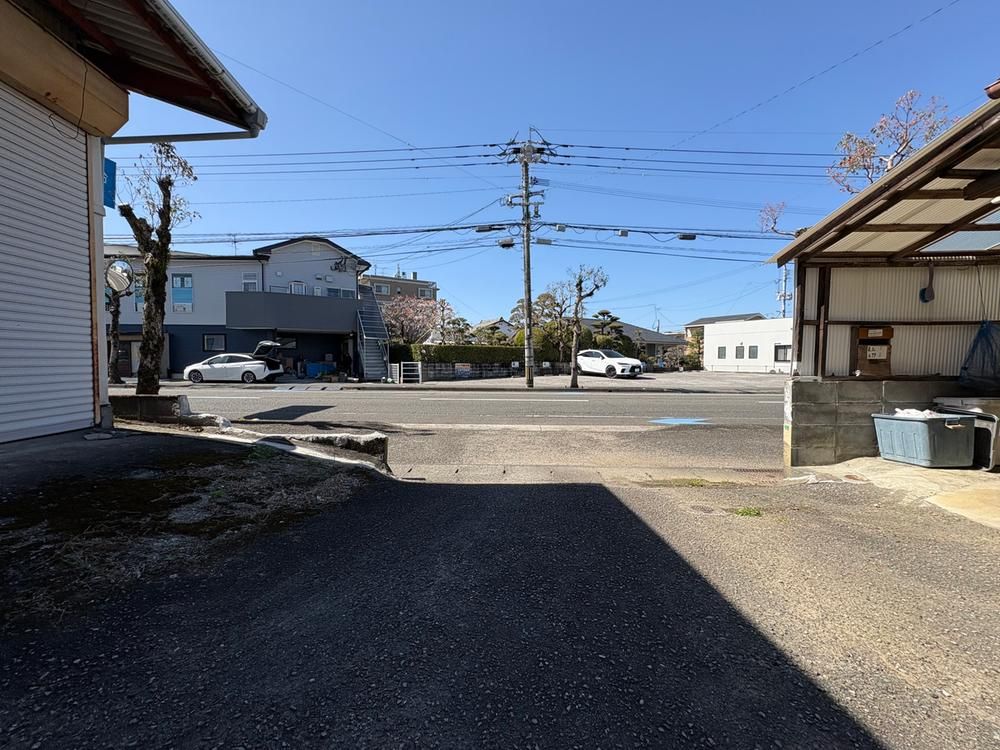 Land for Sale in Miyazaki City – 1,632 sqm with Old House - Thumbnail 3