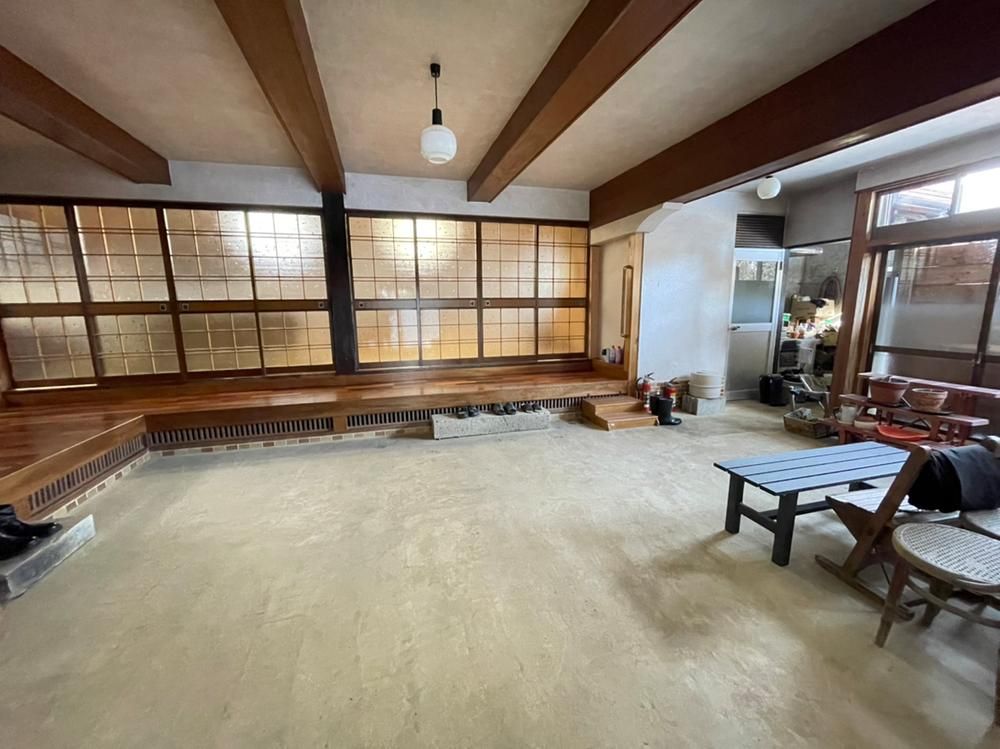 Spacious 10DK Traditional House on 9,669 sqm Land in Joetsu, Niigata - Thumbnail 4