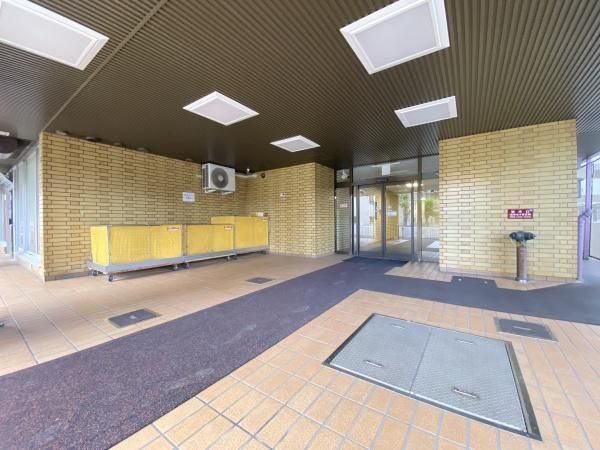 2DK Apartment for Sale in Sapporo, Nishi-ku, Near Kotoni Station - Thumbnail 3