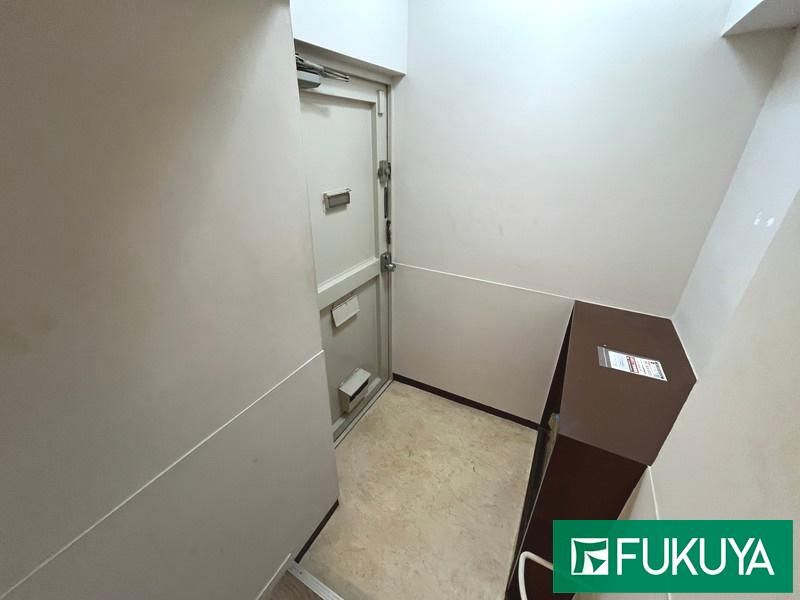 2DK Apartment for Sale in Nagata Ward, Kobe - 47.34m² - Thumbnail 2