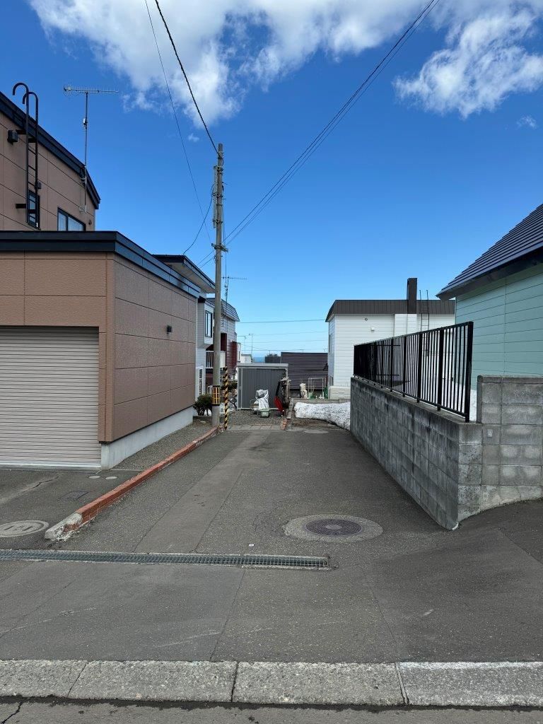Land for Sale in Teine-ku, Sapporo, 211.12 sqm - Thumbnail 2