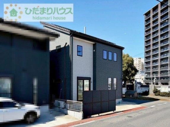 Modern 3LDK House for Sale in Moriya, Ibaraki – 101.43m² - Thumbnail 2