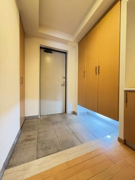 3LDK Apartment for Sale in Chuo-ku, Sapporo, Hokkaido - Thumbnail 2