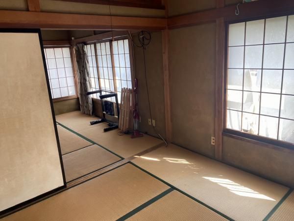 4LDK Detached House for Sale in Fujinomiya City, Shizuoka - Thumbnail 2