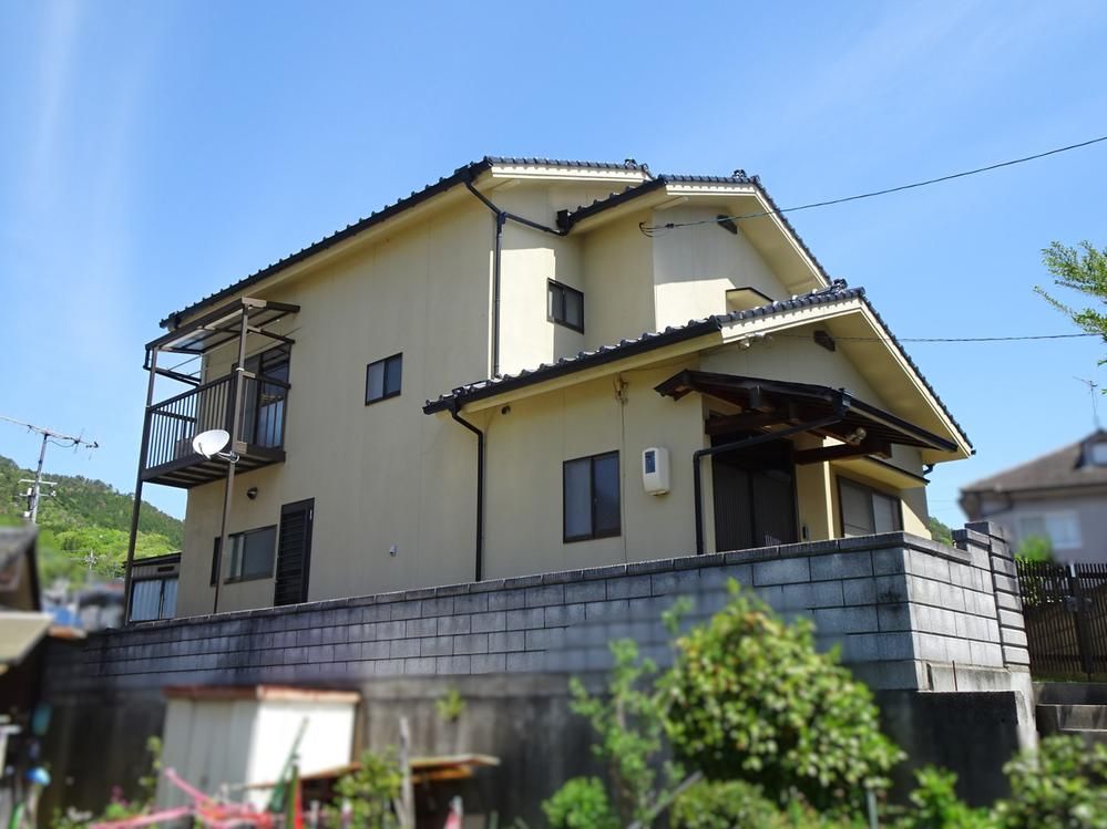 4LDK Detached House for Sale in Kameyama, Hiroshima - Thumbnail 2