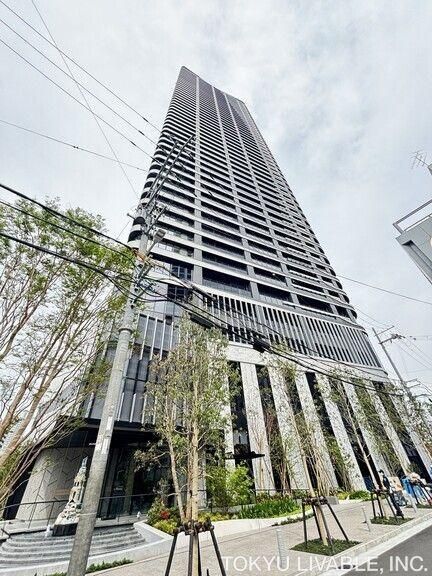 New 2LDK Apartment for Sale in Fukushima-ku, Osaka - Thumbnail 3
