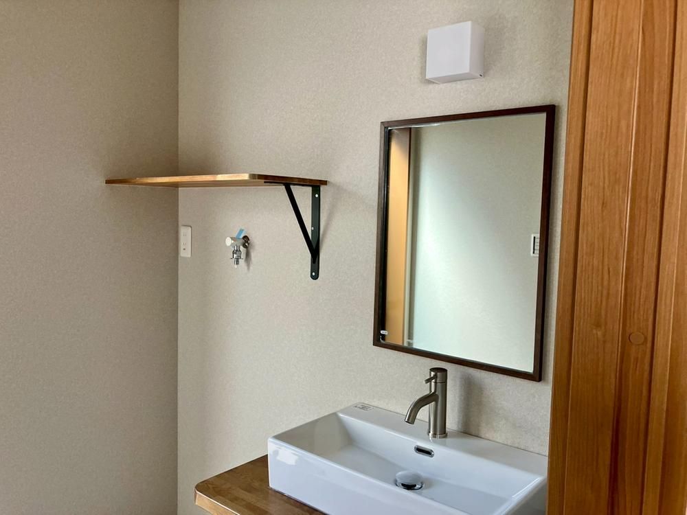 Renovated 2LDK Single-Story House in Kanazawa - Thumbnail 3