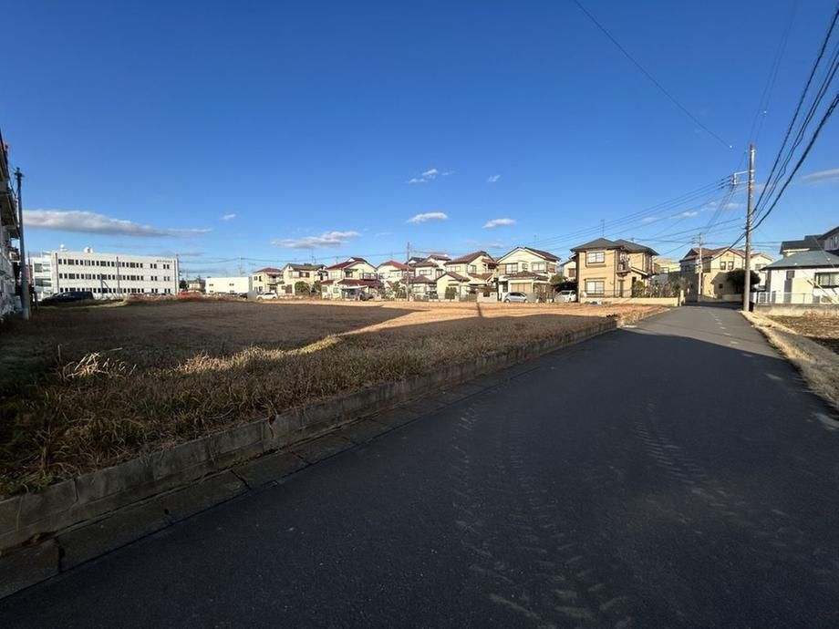 Spacious 1,982 sqm Land for Sale in Toride, Ibaraki - Thumbnail 4