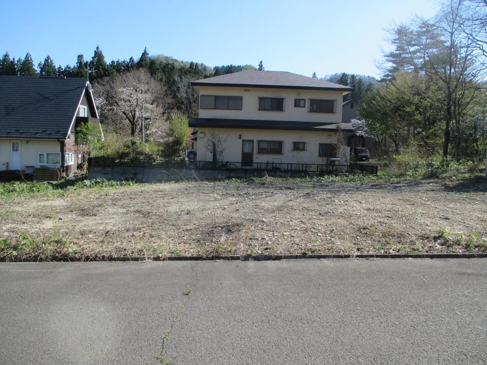 371 sqm Land for Sale in Sendai, Miyagi - 2,000,000 yen - Thumbnail 3