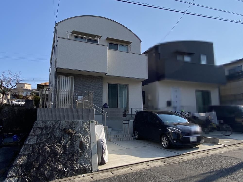 4LDK Detached House for Sale in Kurakake, Hiroshima - Thumbnail 2