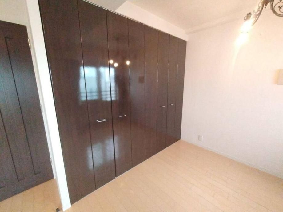 3LDK+S Top-Floor Apartment in Sapporo Chuo-ku, 103m² - Thumbnail 4