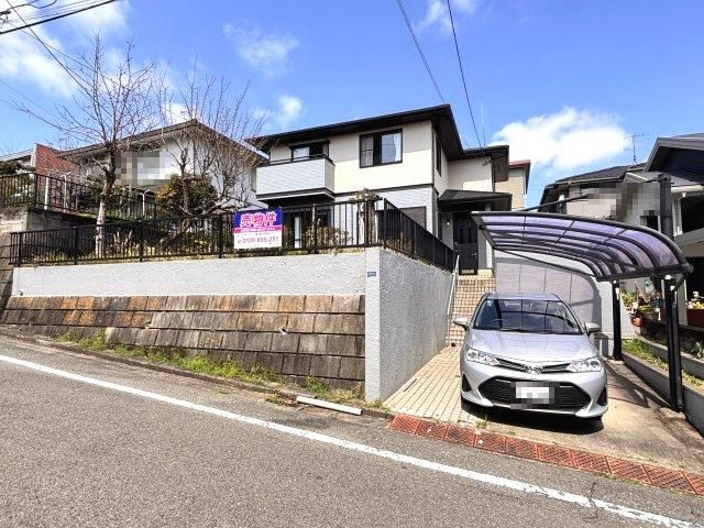 4LDK+S House with Large Garden in Hachioji, Tokyo - Thumbnail 2