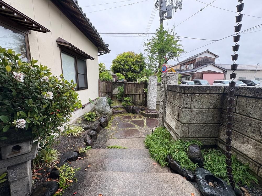 5LDK+S House for Sale in Higashi-ku, Niigata City - 169 sqm - Thumbnail 2