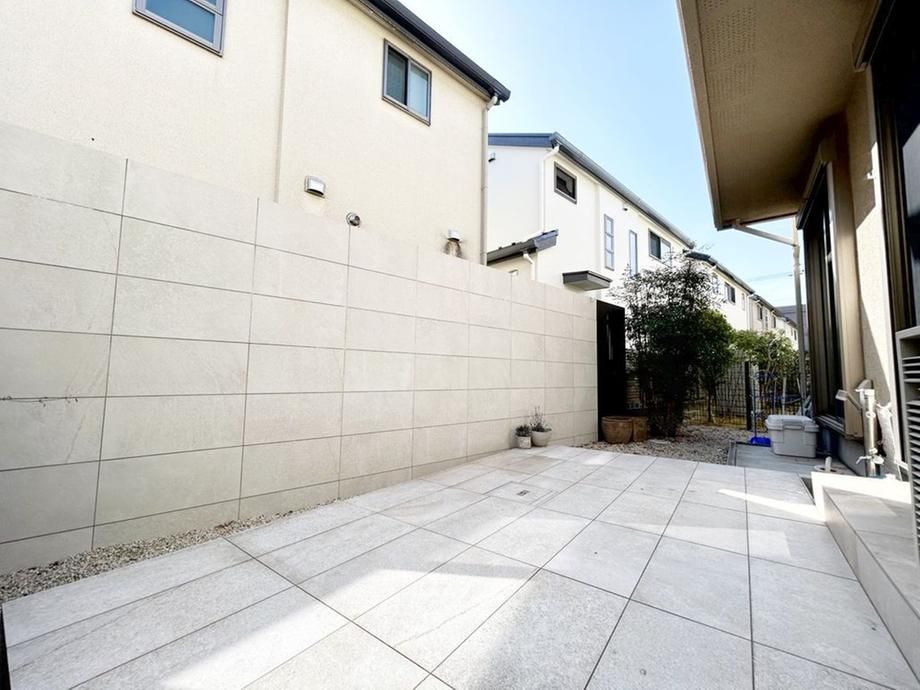 4LDK House for Sale in Kami-Saginomiya, Nakano, Tokyo – 115m² Land - Thumbnail 3