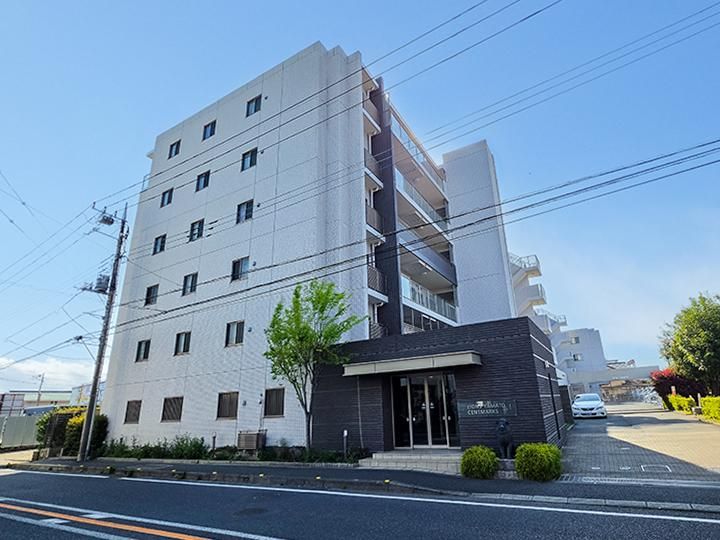 Lions Yamato Saint Marks 3LDK Top Floor Corner Unit - Thumbnail 2