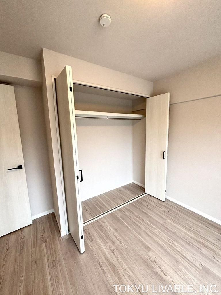 Renovated 2LDK Apartment Near Yomiuriland-mae Station in Kawasaki - Thumbnail 4