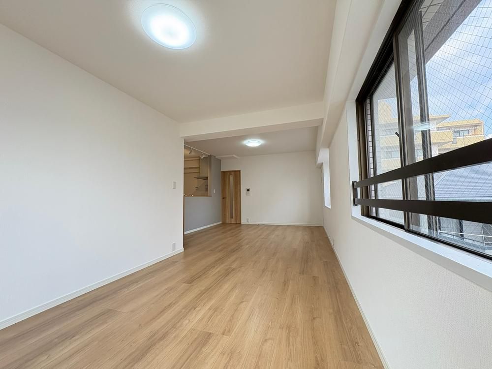 Sky Heights Gojo 3LDK Apartment for Sale in Dazaifu, Fukuoka - Thumbnail 4