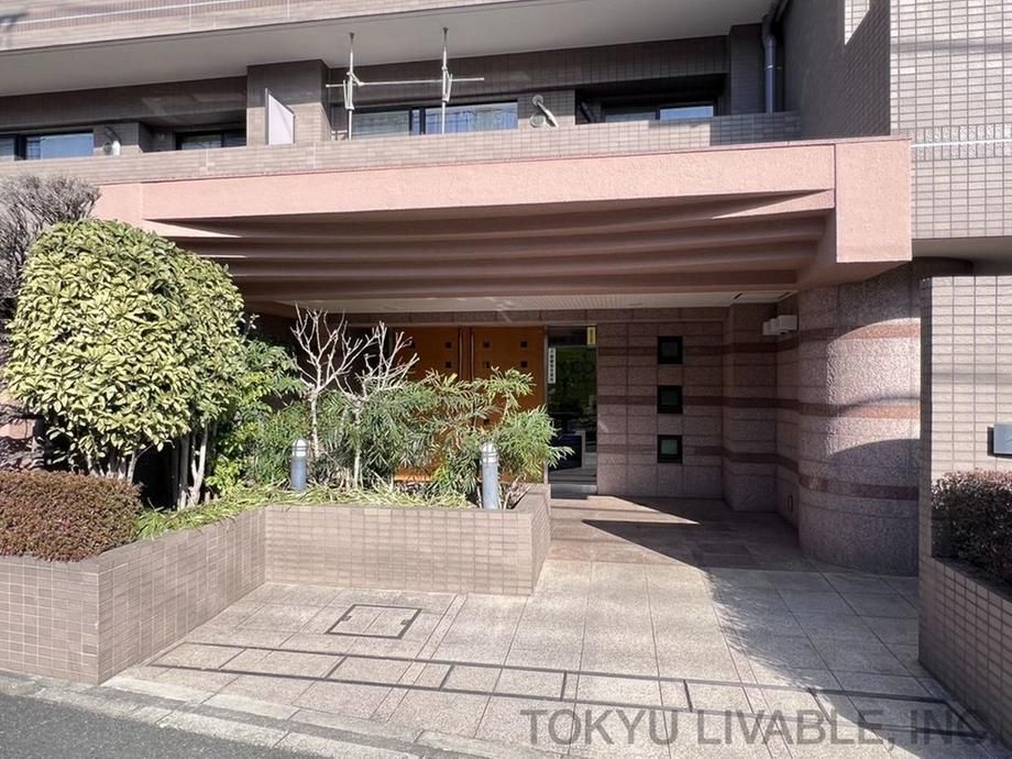 Renovated 3LDK Apartment for Sale in Takatsu, Kawasaki - Thumbnail 3