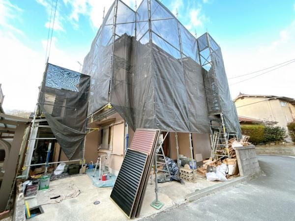 Renovated 3LDK House for Sale Near Shiromachi Station, Higashihiroshima - Thumbnail 2