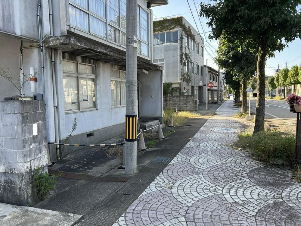 Land for Sale in Nanto City, Toyama - 1107 sqm, Near Fukuno Station - Thumbnail 3
