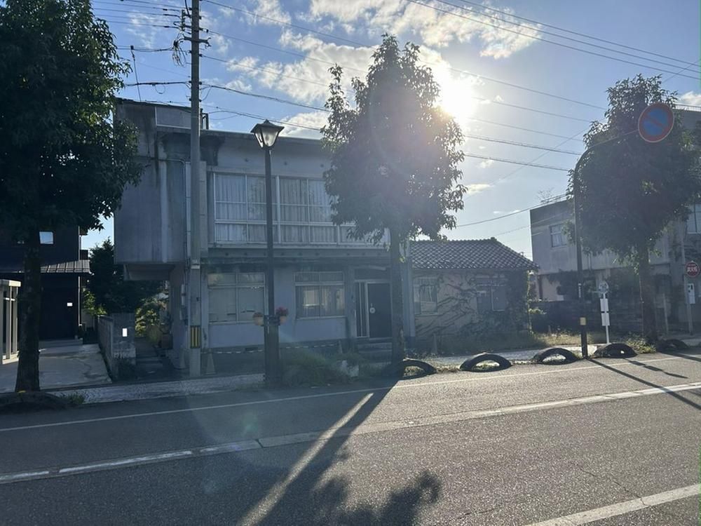 Land for Sale in Nanto City, Toyama - 1107 sqm, Near Fukuno Station - Thumbnail 4