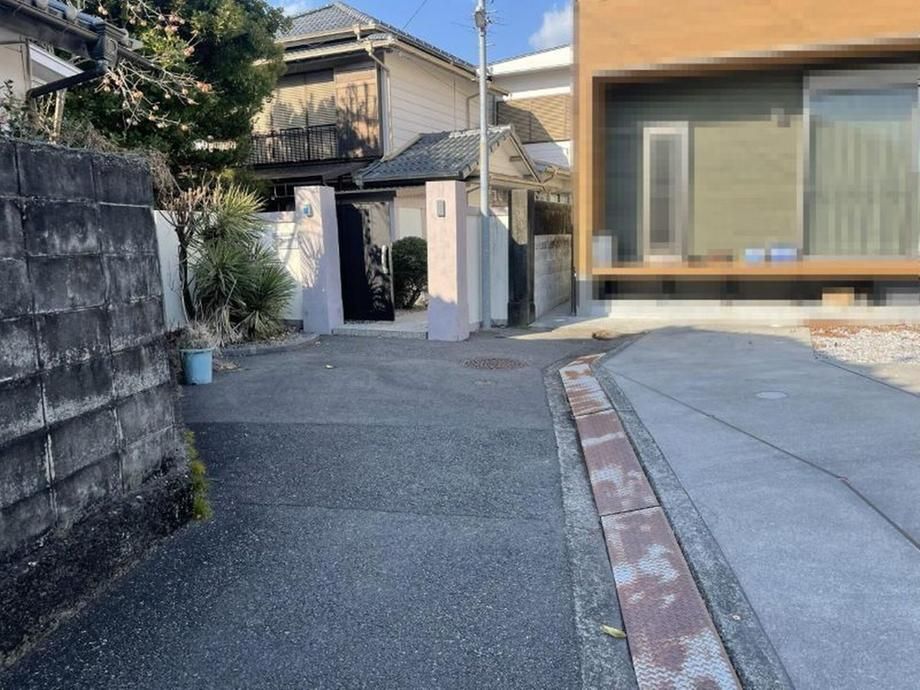 8K Used House in Kochi City, 328 sqm Land, 18 Million Yen - Thumbnail 3