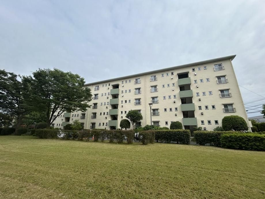 3DK Apartment for Sale in Minami Ward, Yokohama - Thumbnail 2