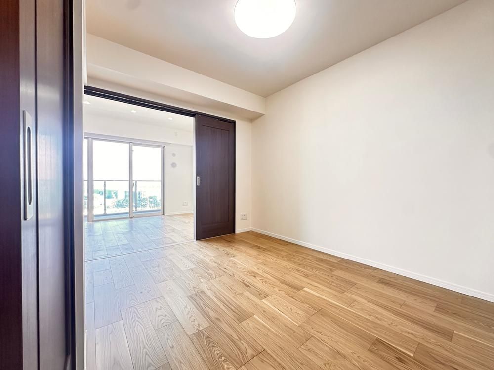 3LDK Apartment for Sale in Funabashi, Chiba - 75m² - Thumbnail 4