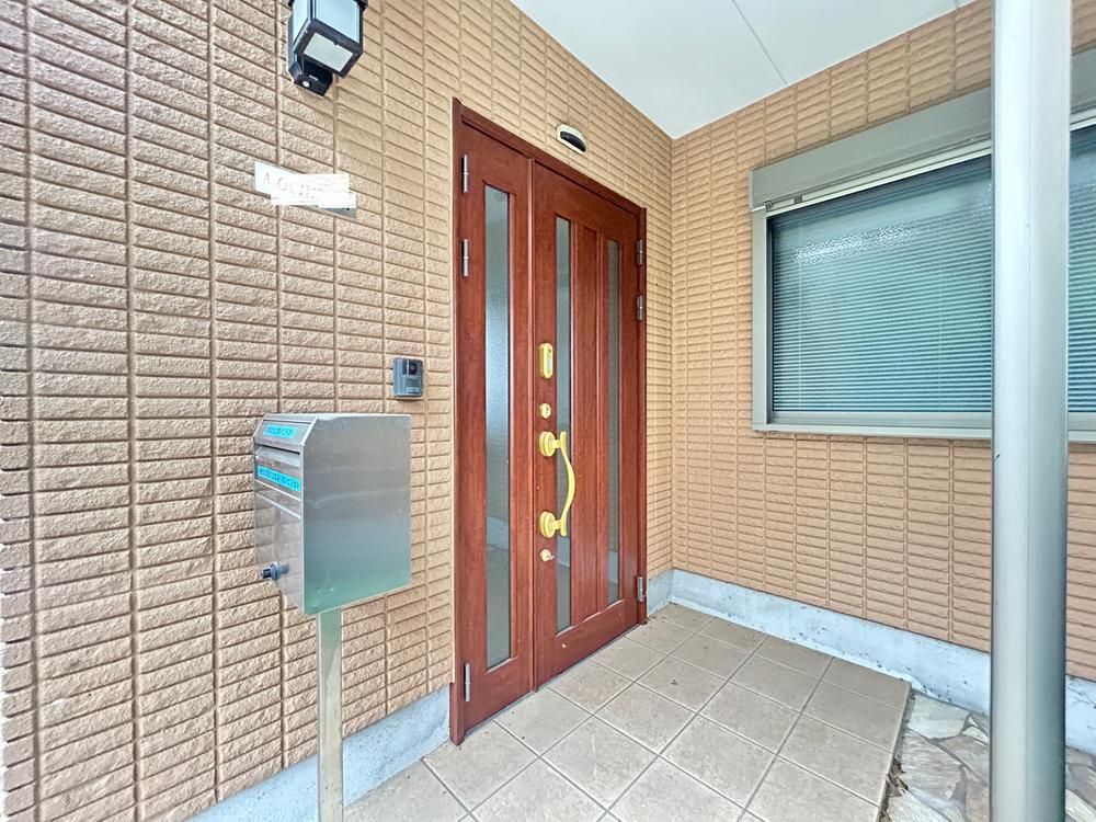 6LDK Office-House for Sale in Shimizu, Shizuoka near Okitsu Station - Thumbnail 2