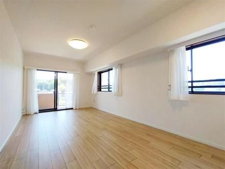 3LDK Apartment with Hot Springs in Hodogaya-ku, Yokohama - Thumbnail 2