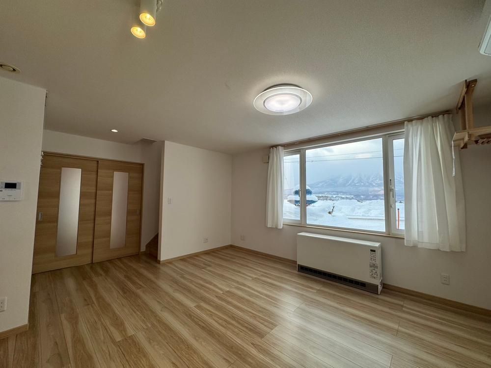 3LDK House with Mount Yotei View in Kutchan, Hokkaido - Thumbnail 4