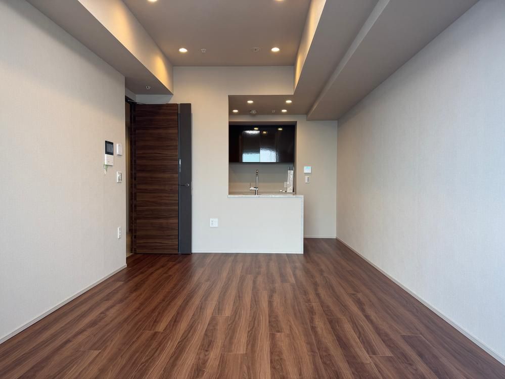3LDK Apartment in THE YOKOHAMA FRONT TOWER, Yokohama - Thumbnail 4