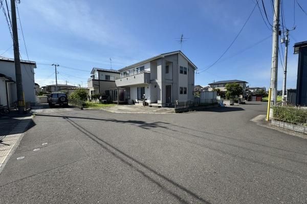 4LDK All-Electric House in Sendai Taihaku-ku with Solar Panels - Thumbnail 4