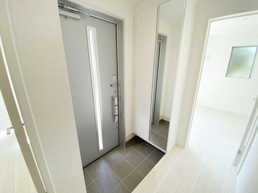3LDK Detached House for Sale in Koganei, Tokyo - 59.2 sqm - Thumbnail 2