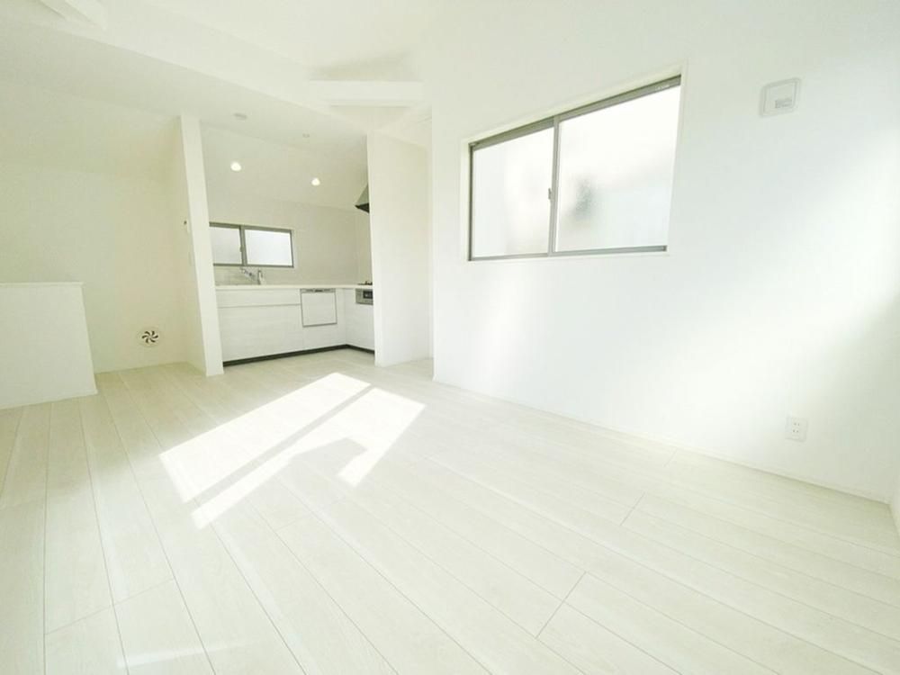 3LDK Detached House for Sale in Koganei, Tokyo - 59.2 sqm - Thumbnail 4