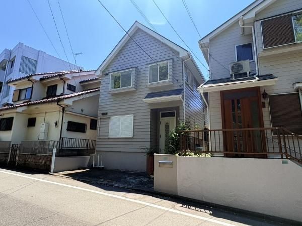 3LDK Detached House for Sale in Tama City, Tokyo - Thumbnail 2