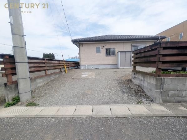 Single-Story 3LDK House for Sale in Tano-cho, Miyazaki City - Thumbnail 3