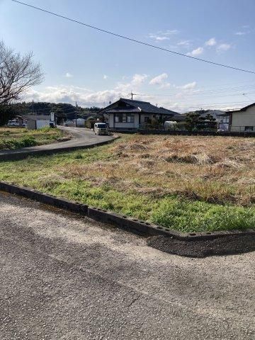 Land for Sale in Miyazaki City - 561m2 Plot - Thumbnail 4