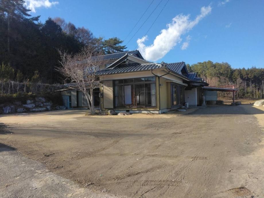 5DK Detached House for Sale in Komagane, Nagano - Thumbnail 3
